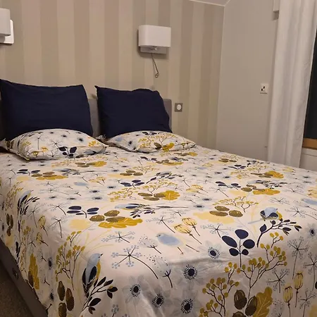 Etang Cesar Homestay szállás Étrun